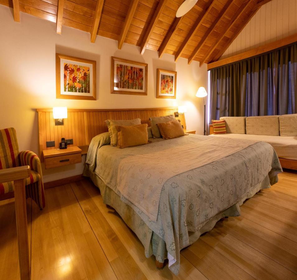 Hotel y Cabañas Le Village San Martín de los Andes Exterior foto